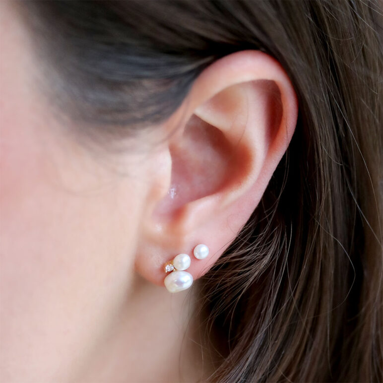 6mm white baroque freshwater pearl 3mm white button freshwater pearl white topaz 9ct yellow gold stud earrings