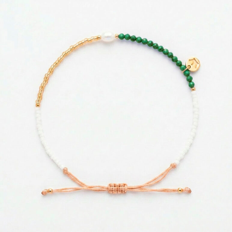 white 4mm oval freshwater pearl malachite stone drawstring bracelet with white and yellow gold coloured beads