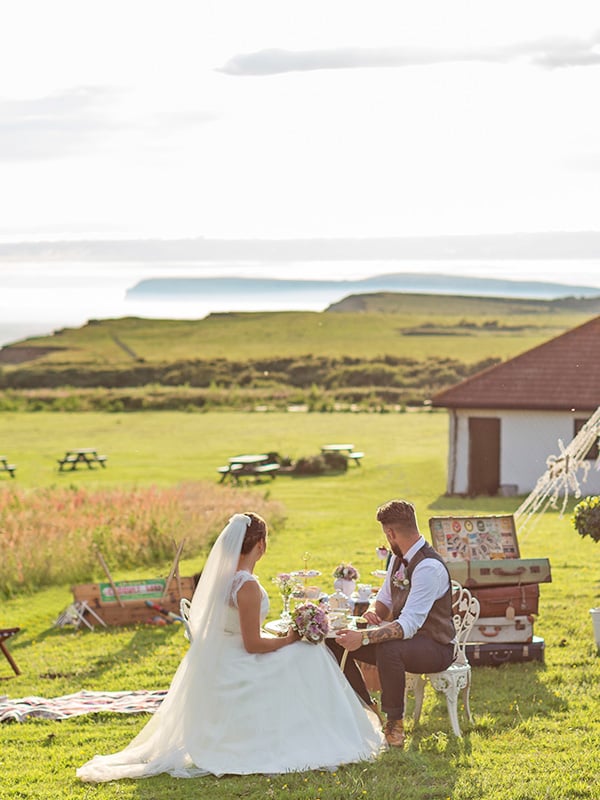 isle_of_wight_pearl_wedding_venue600field