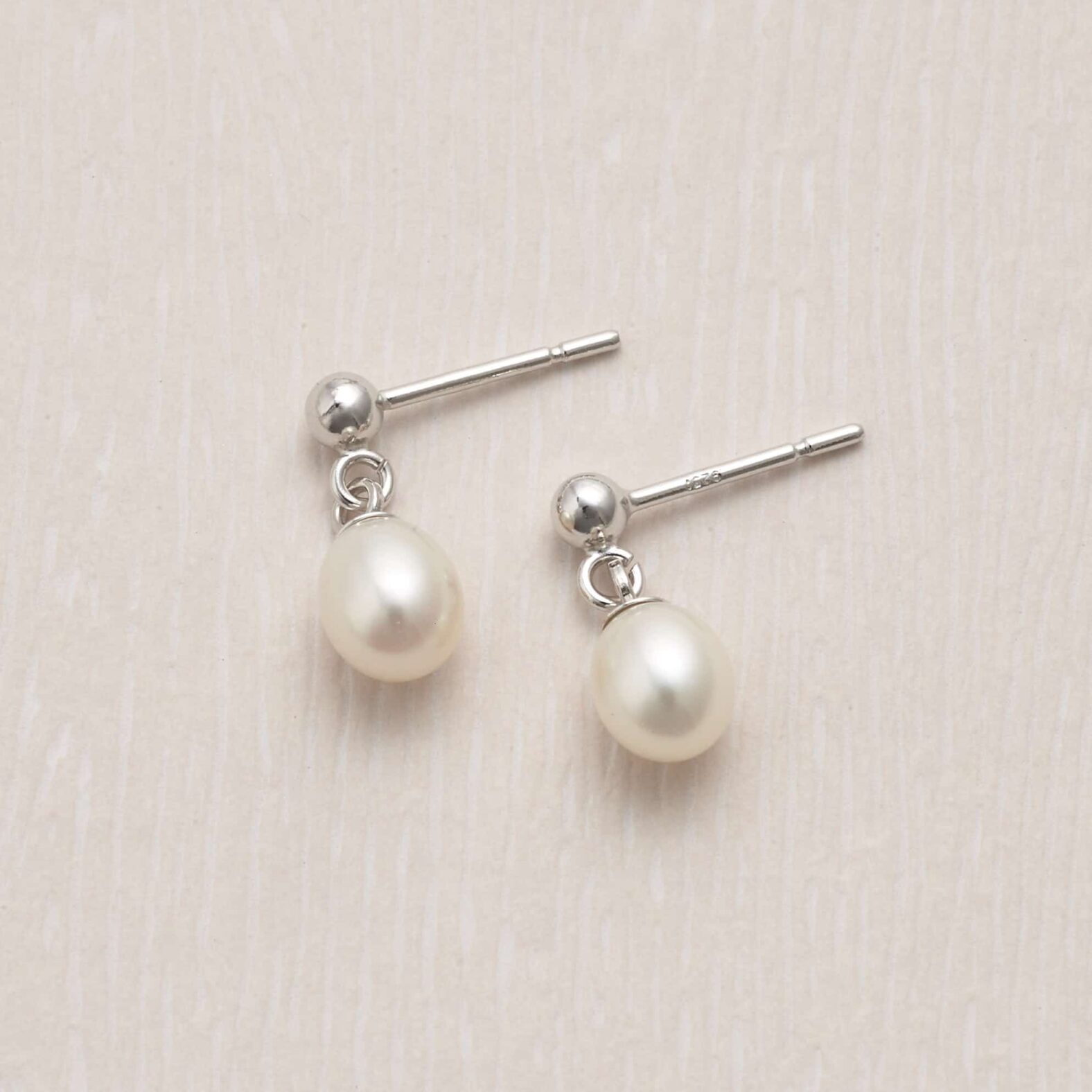 IoW-Pearl-Ecommerce-1560435-153695.jpg IoW-Pearl-Ecommerce-1560435-153695.jpg