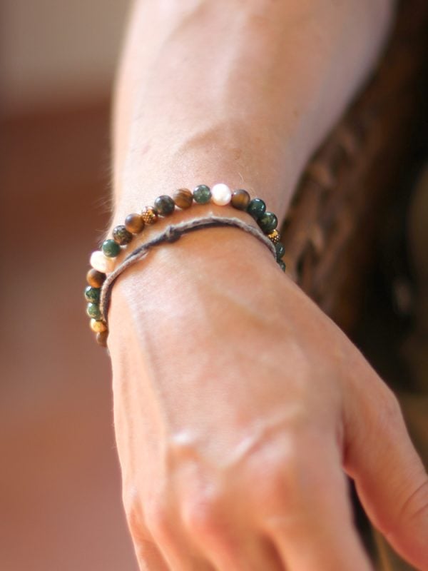 6mm white baroque freshwater pearl shiny moss agate shiny African turquoise matt tigers eye bracelet with yellow gold plate stainless steel magnetic clasp